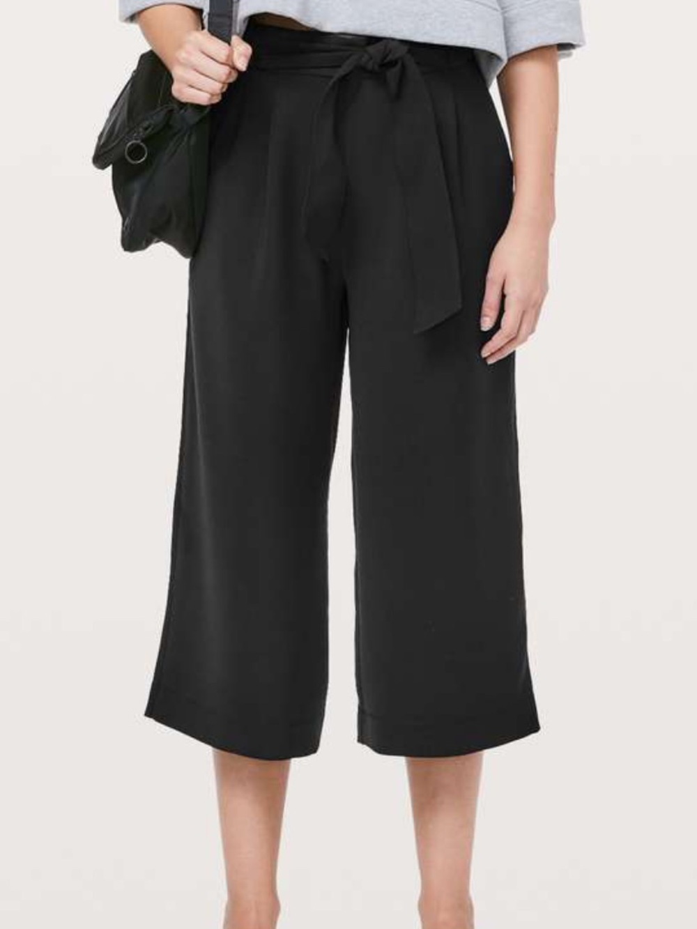 Lululemon Noir Crop.  Black.  Size 10. NWT.
